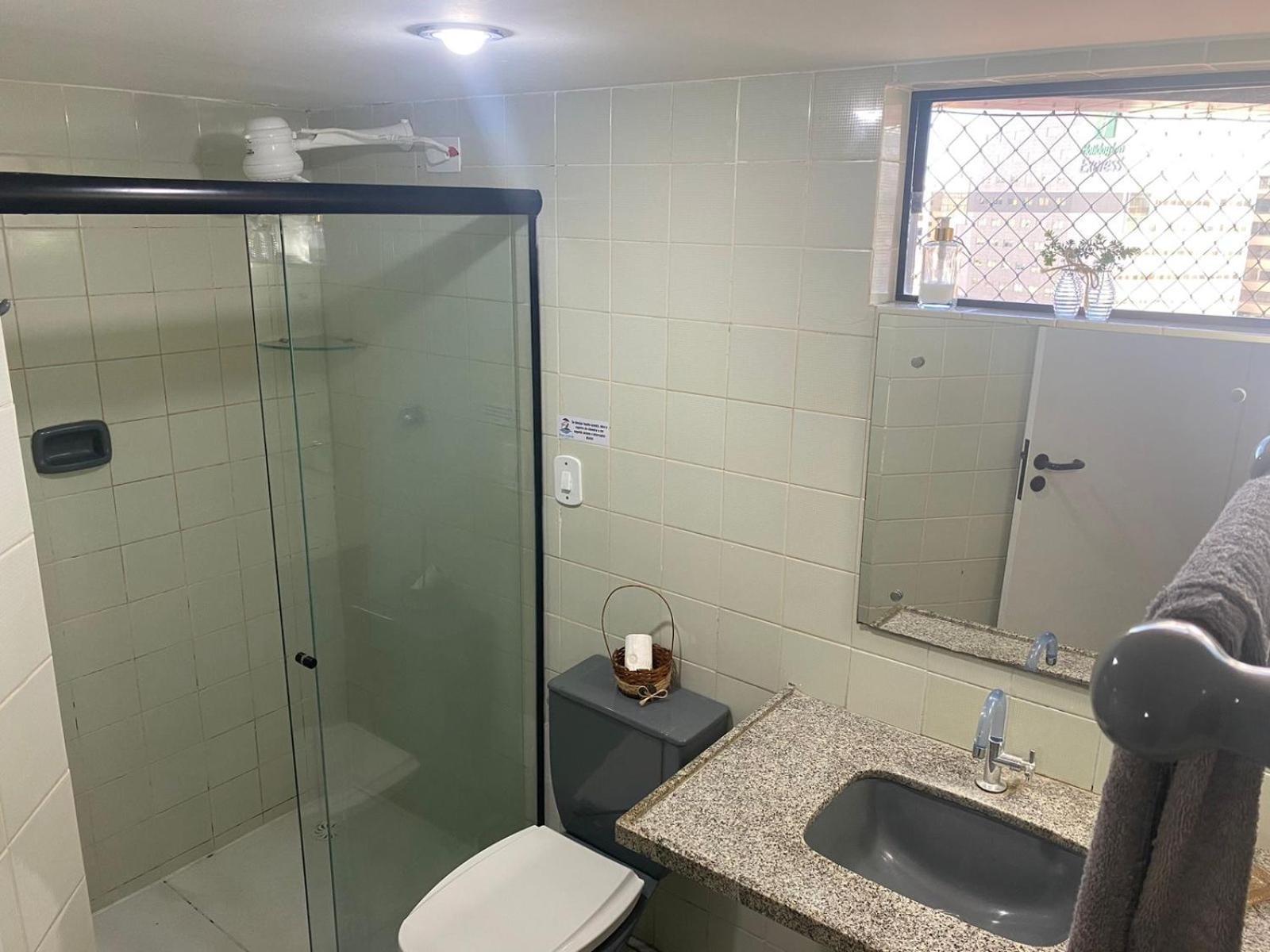 Apartamento De Ponta Em Frente Ao Tropico Com Garagem, Wi-fi, Lavadora - Apto703 Maceió